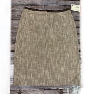 NWT 89.00 Women’s Liz Claiborne pencil skirt